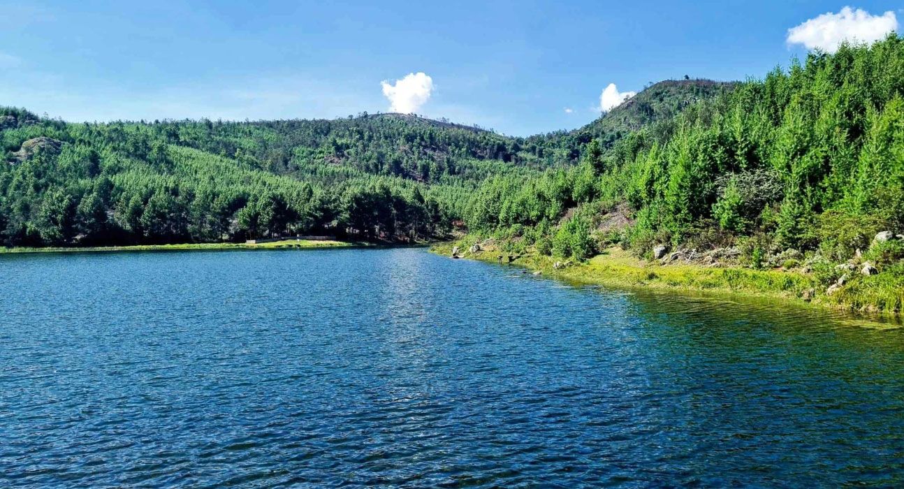 Озеро Пека (Lake Peake)